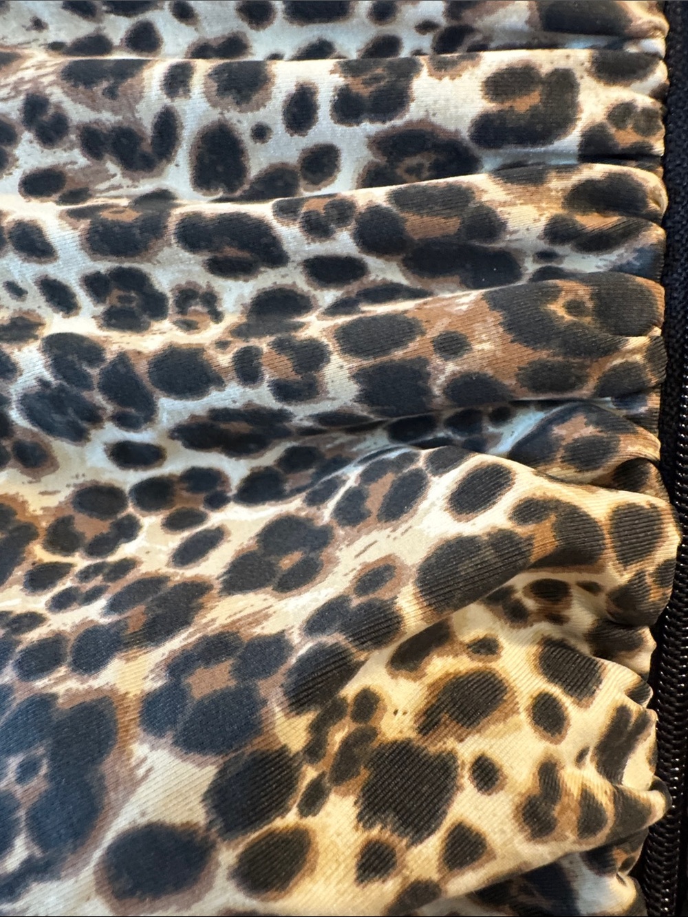 bebe Leopard Zip-Front Top - Black Beige - Picture 3 of 3